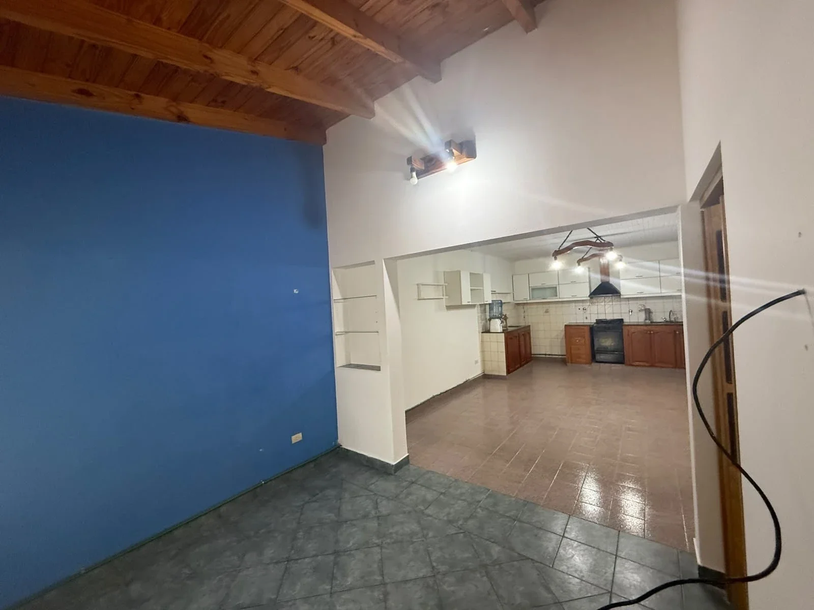 Casa en venta c/ cochera en San Cayetano - Imagen 4