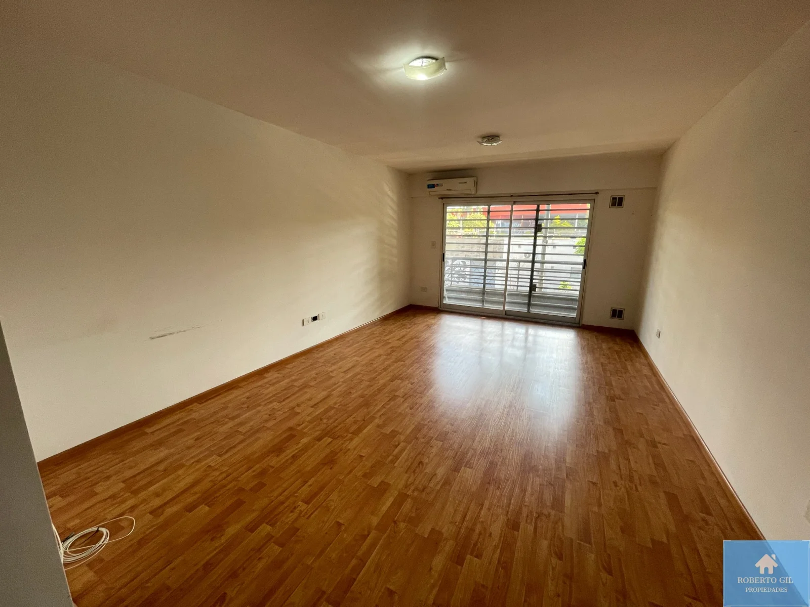 Alquiler Departamento 1 Ambiente Coghlan - Imagen 3