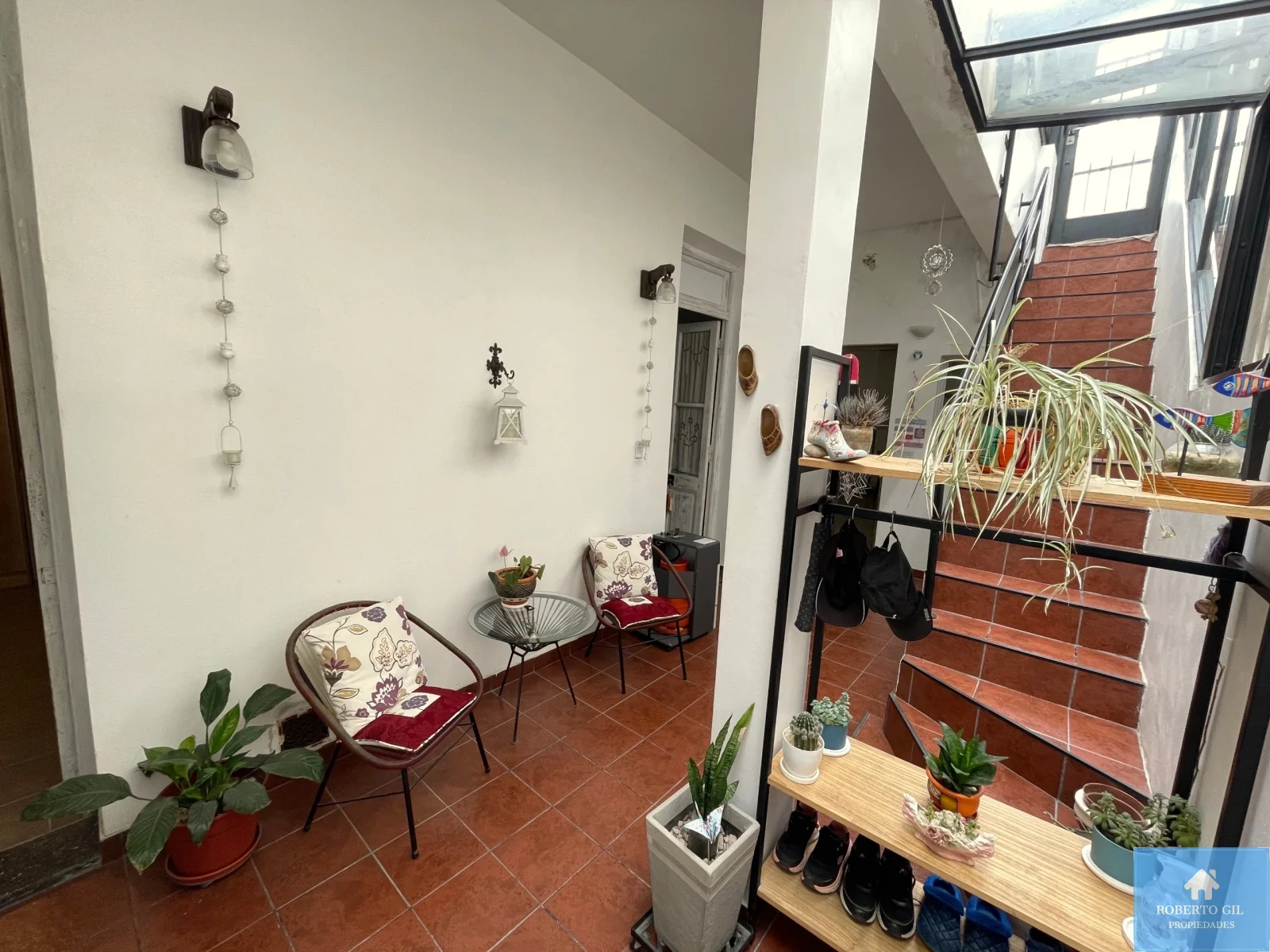 Venta PH de 3 Ambientes en Planta Baja con Terraza - Imagen 2