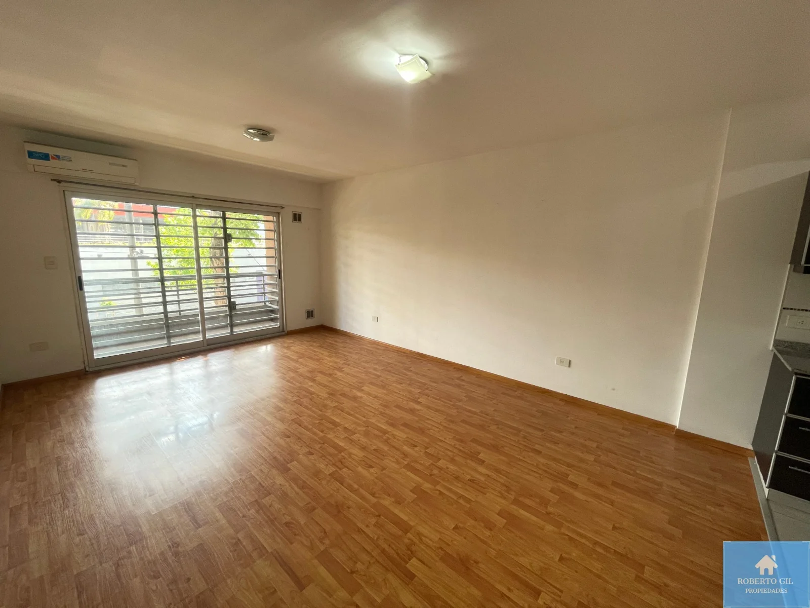 Alquiler Departamento 1 Ambiente Coghlan - Imagen 1