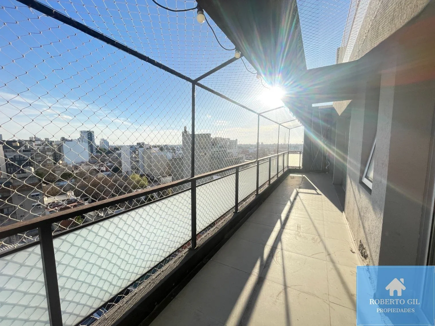 Alquiler Departamento 3 Ambientes con Gran Balcon y Cochera en Villa Urquiza. - Imagen 1