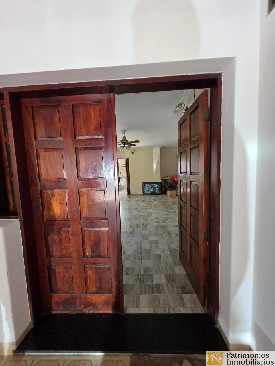 Casa en alquiler c/ cochera en Villa Cortez - Imagen 2