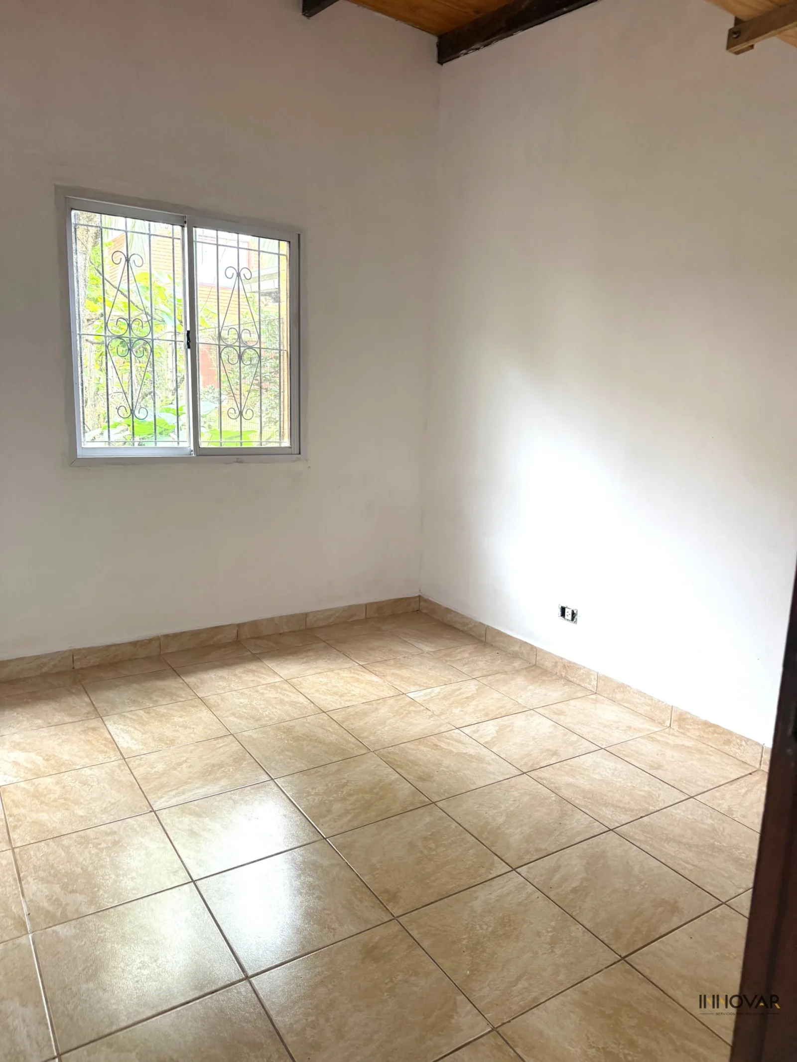 Departamento de dos dormitorios en Calle Malvinas KM 9 - Imagen 4
