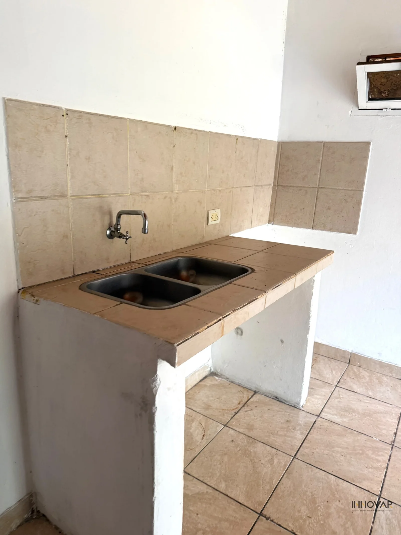Departamento de un dormitorio Calle Malvinas KM 9 - Imagen 4