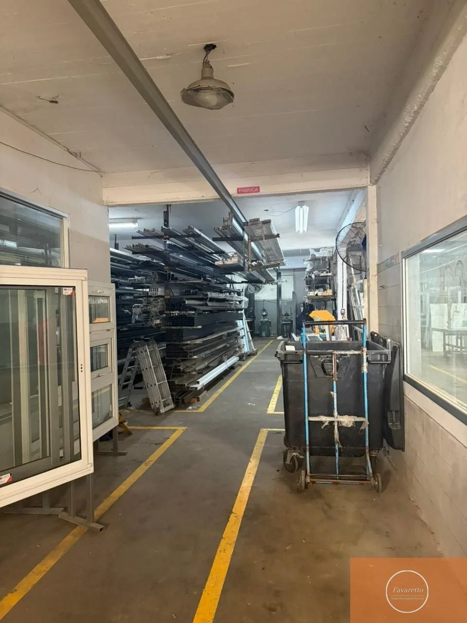 Depósito en alquiler de 850m2 ubicado en Munro - Imagen 2