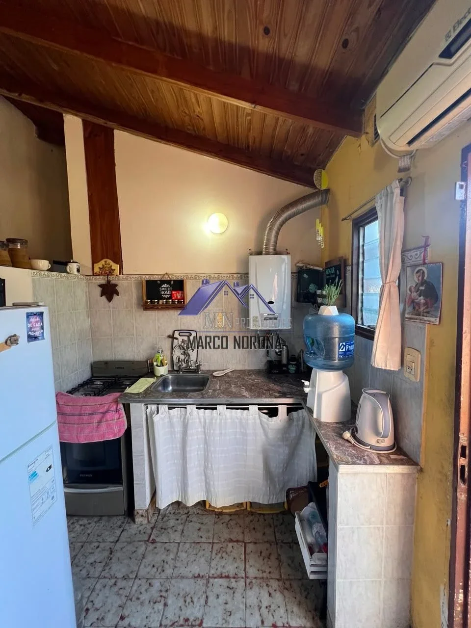 Casa en venta c/ cochera en Villa Elvira - Imagen 4