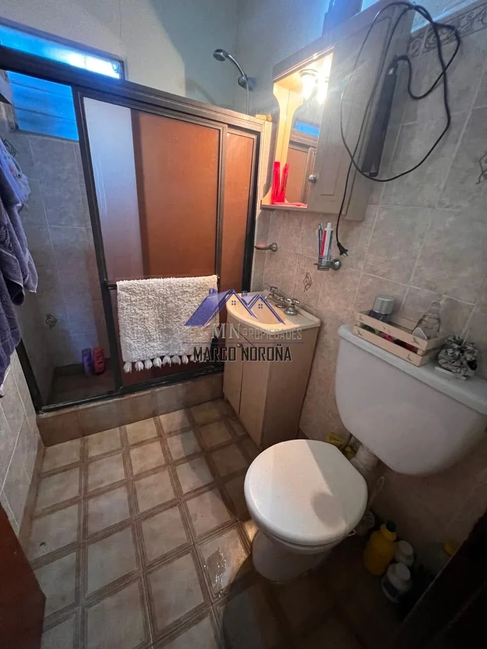 Casa en venta c/ cochera en Villa Elvira - Imagen 5