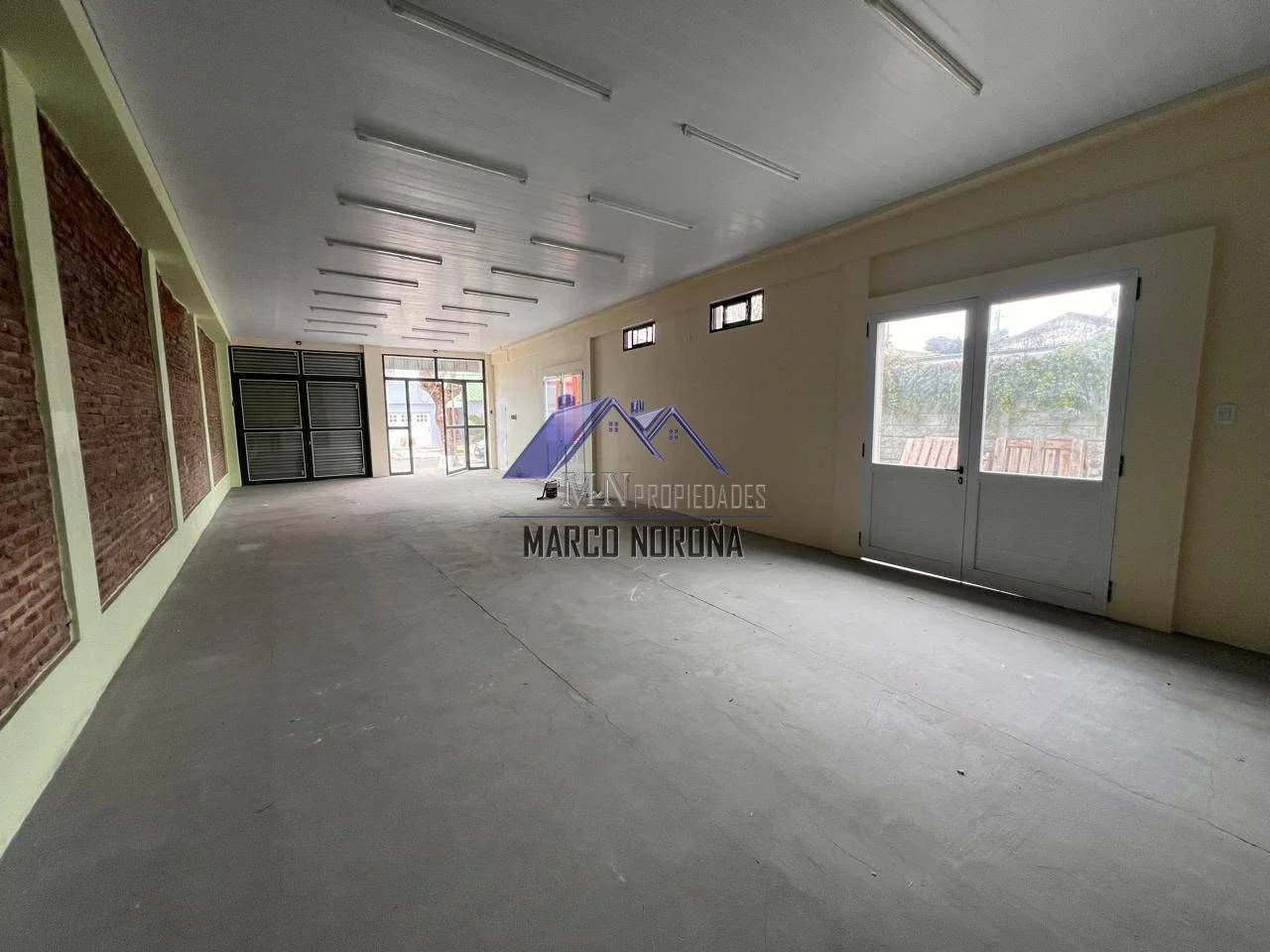 Local comercial en alquiler 200m2 + 80m2 descubiertos ubicado en Barrio Jardín - Imagen 4