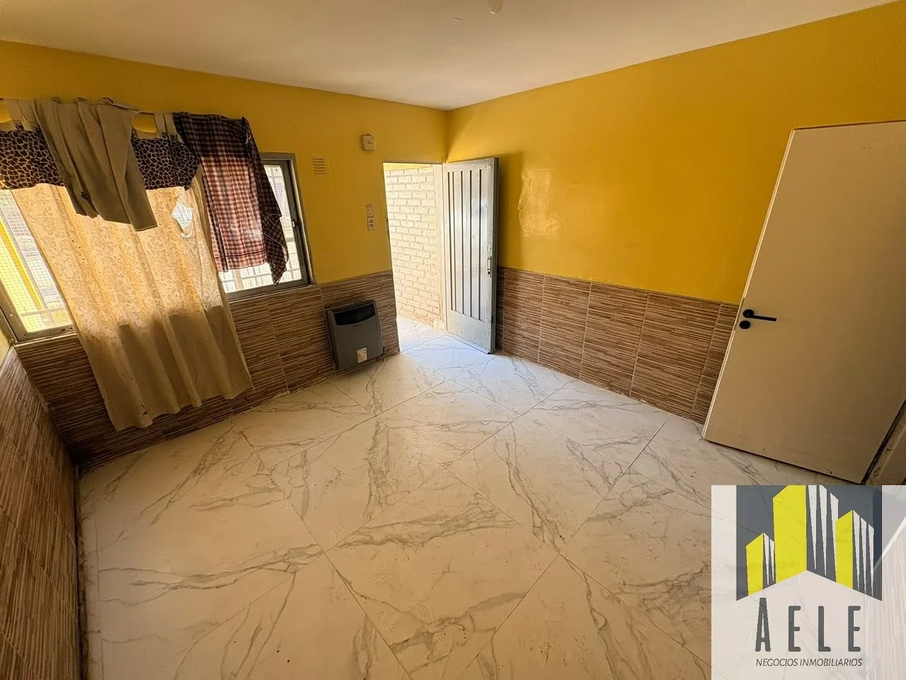 Casa en venta c/ cochera en Villa Hipódromo - Imagen 5
