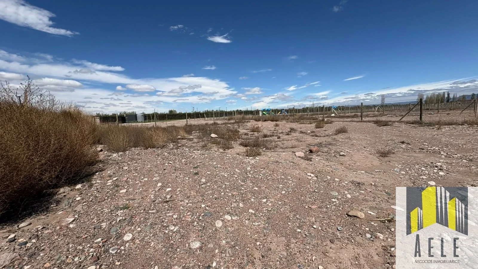 LOTE ESQUINA EN TERRAZAS PARK VISTALBA -544 MTS - MENDOZA - Imagen 4