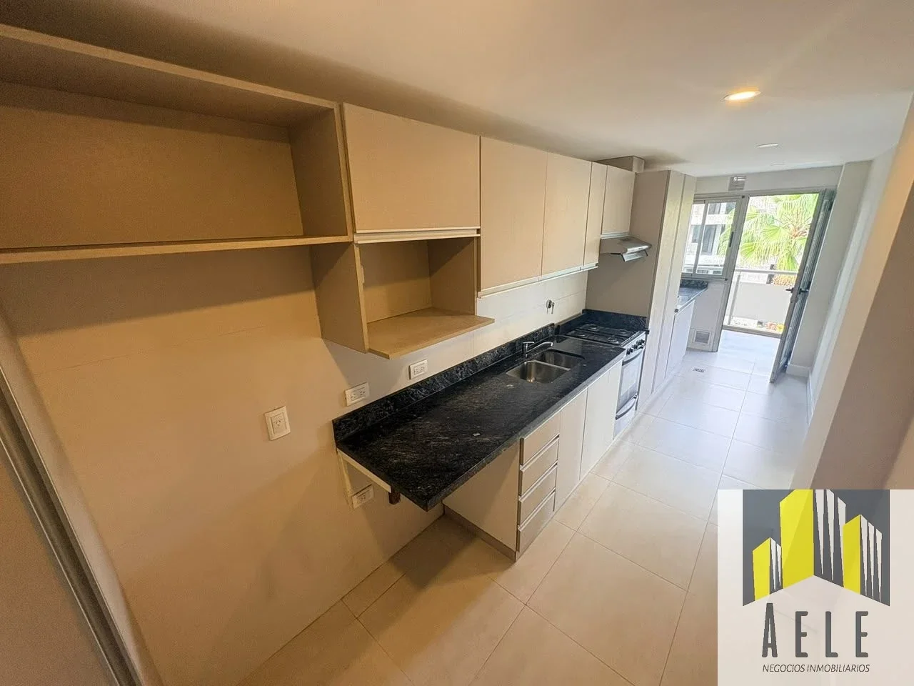 Departamento en alquiler c/ cochera doble  en Godoy Cruz - Imagen 3