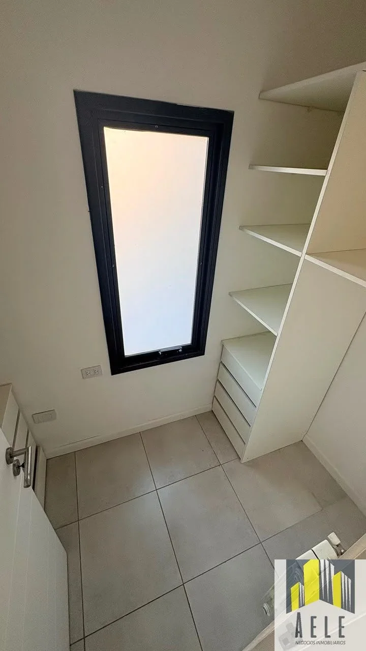 CASA APTA CREDITO - 3 HAB + 3 BAÑOS - B° LAR VIEYTES 2- MAIPU-MZA - Imagen 5