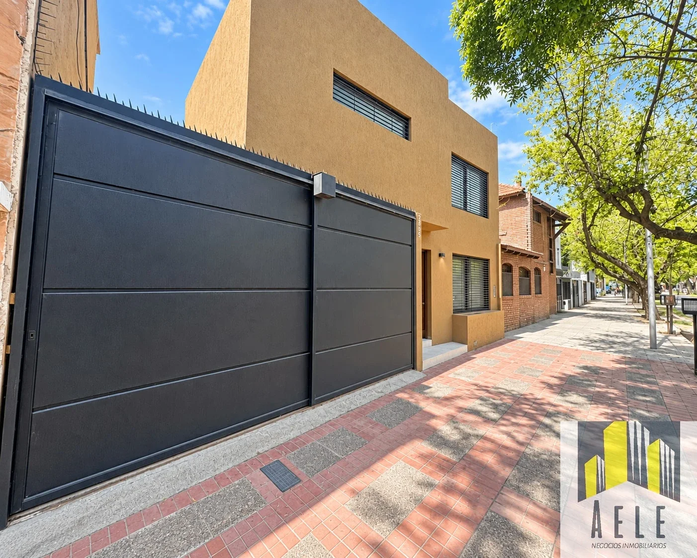 CASA /DUPLEX APTO CREDITO| 2 HAB + 2 BAÑOS + 2 COCHERAS| CIUDAD - Imagen 1