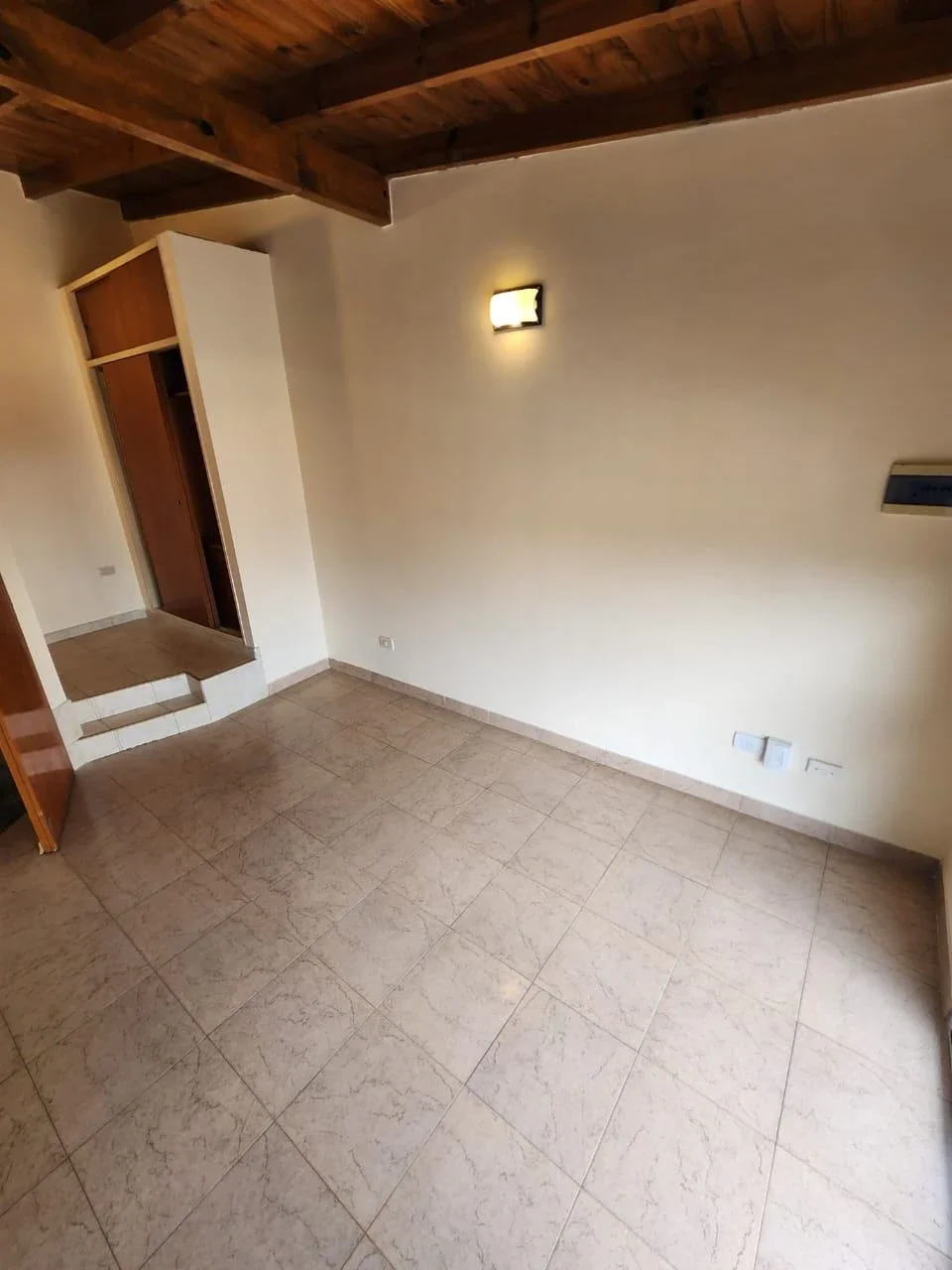 Departamento en alquiler de 2 dormitorios en Aldo Bonzi - Imagen 4