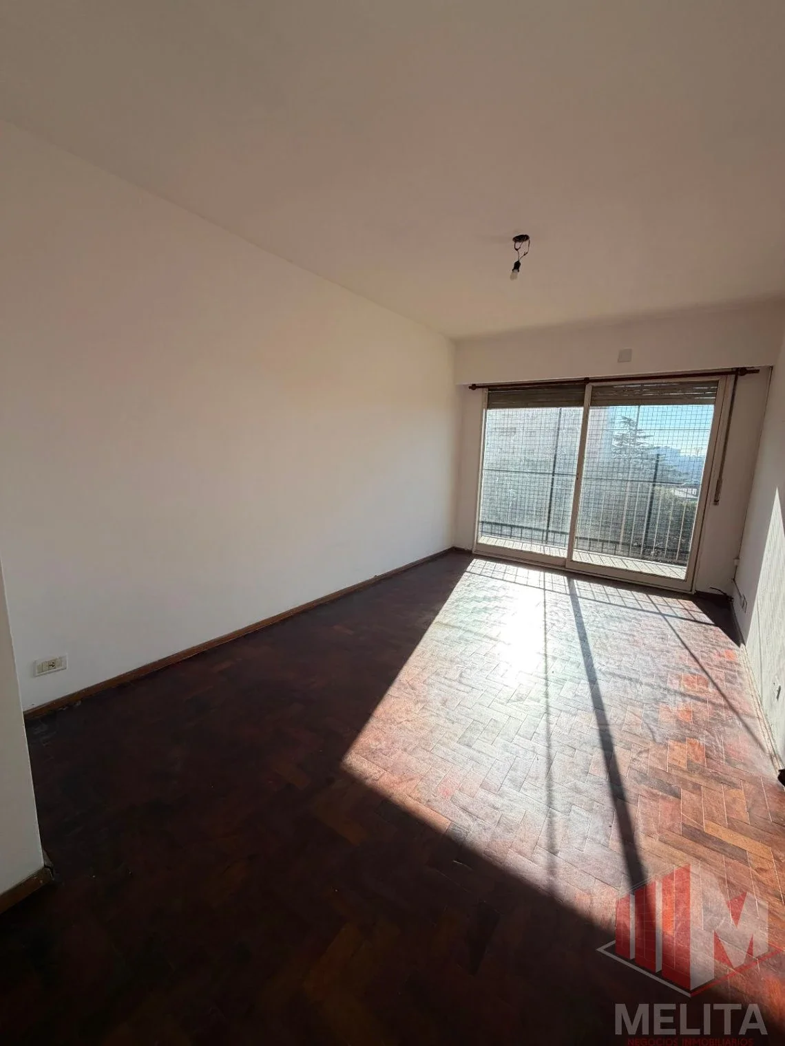 Departamento en alquiler c/ cochera en Tapiales - Imagen 3