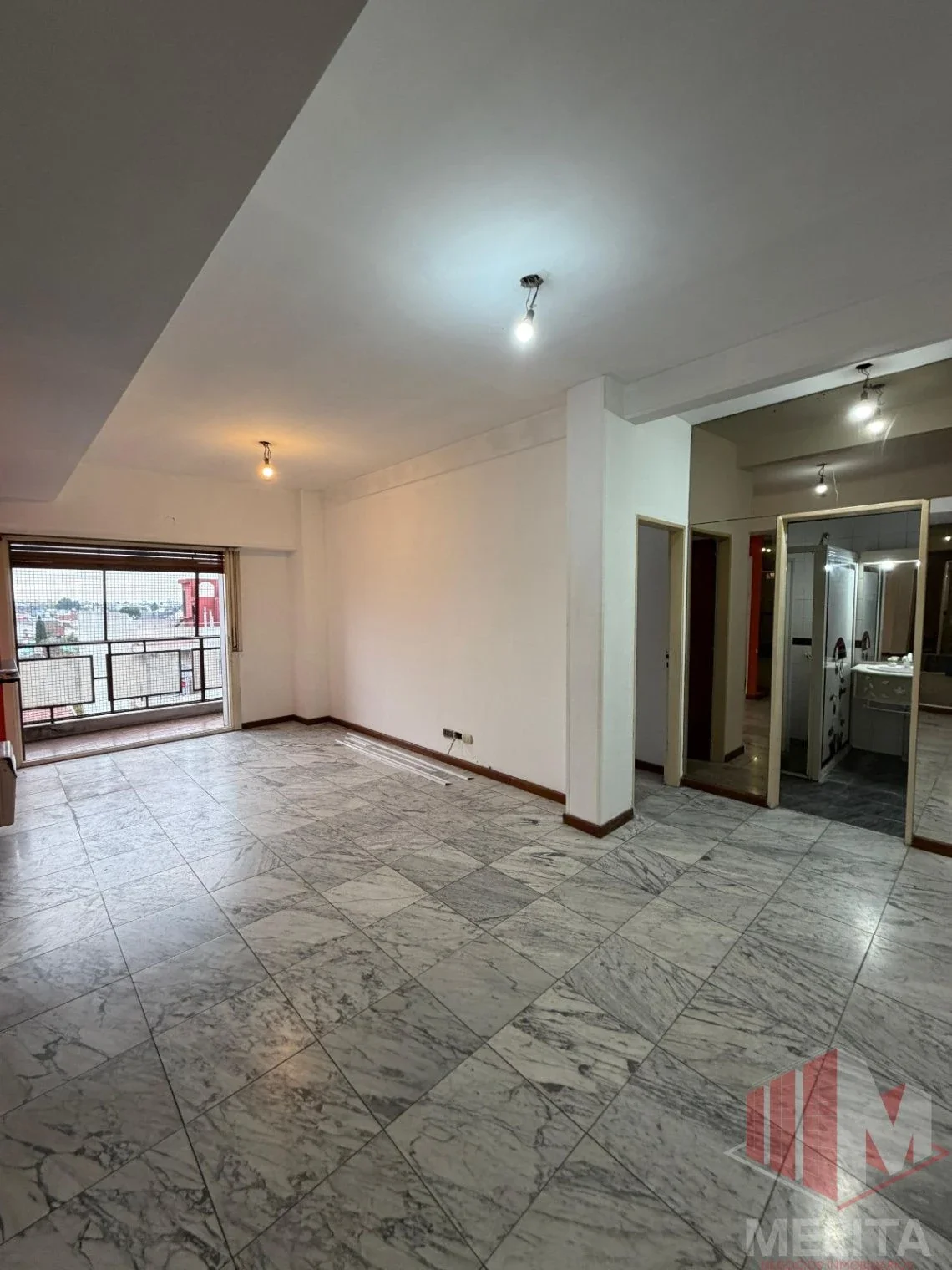 Departamento en alquiler c/ cochera en Ciudad Madero - Imagen 2