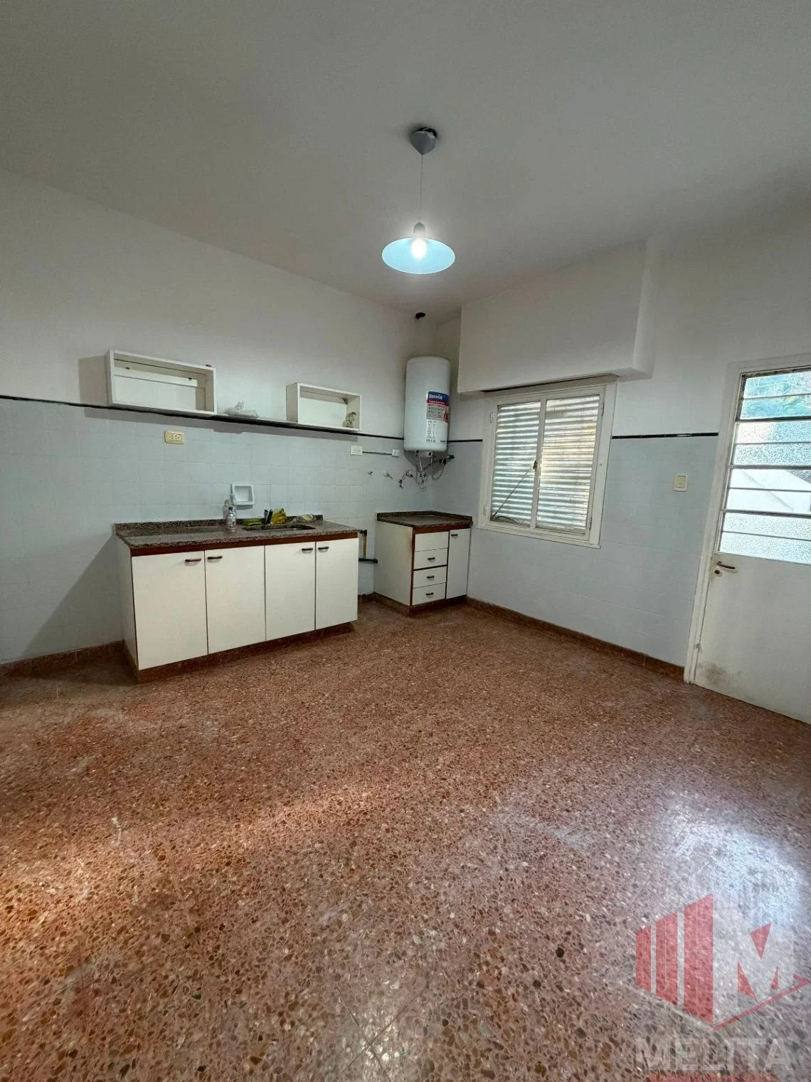 Casa en alquiler c/ cochera en Ciudad Madero - Imagen 3