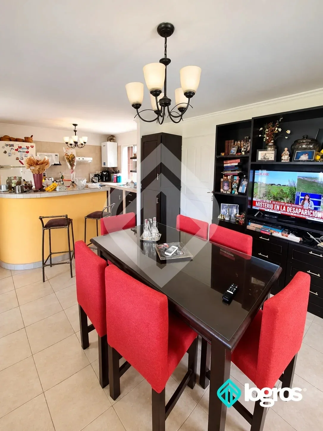 Casa en venta de 3 dormitorios con cochera en La Almudena - Imagen 2