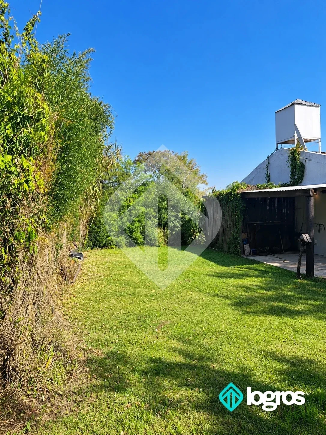 Casa en venta con cochera en La Almudena - Imagen 3