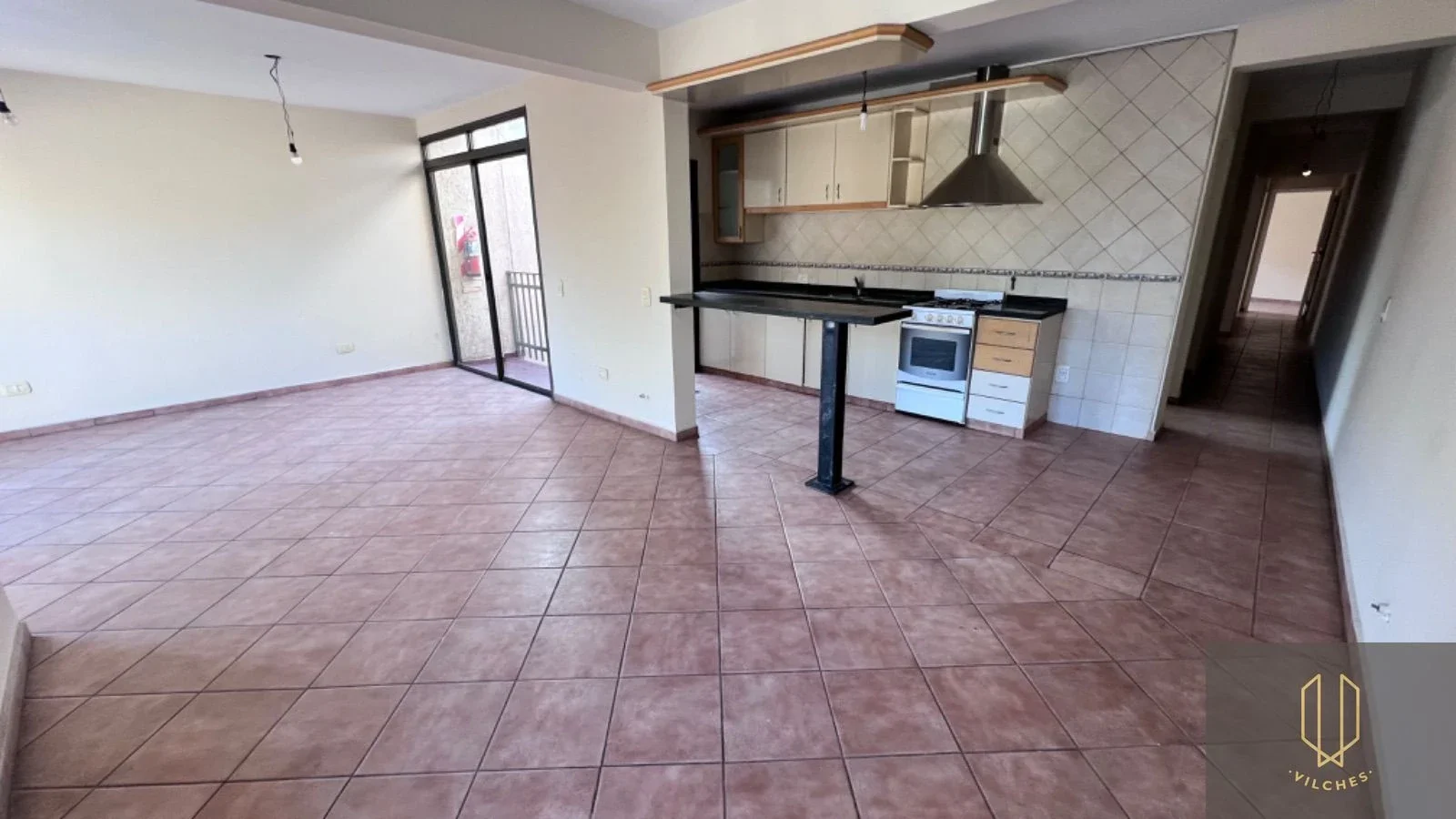 Departamento en alquiler de 3 dormitorios c/ cochera en Villa Nueva - Imagen 2
