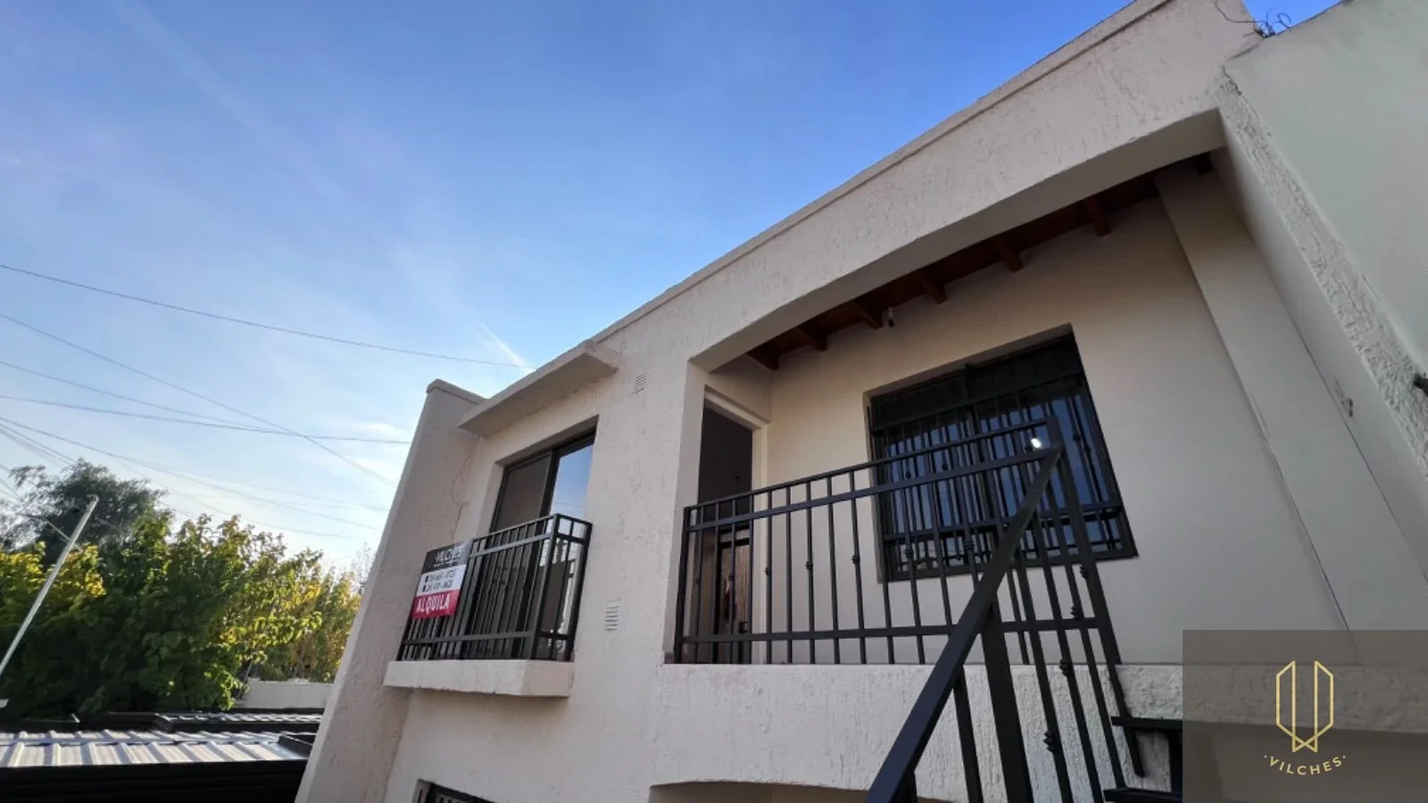 Departamento en alquiler de 3 dormitorios c/ cochera en Villa Nueva - Imagen 1