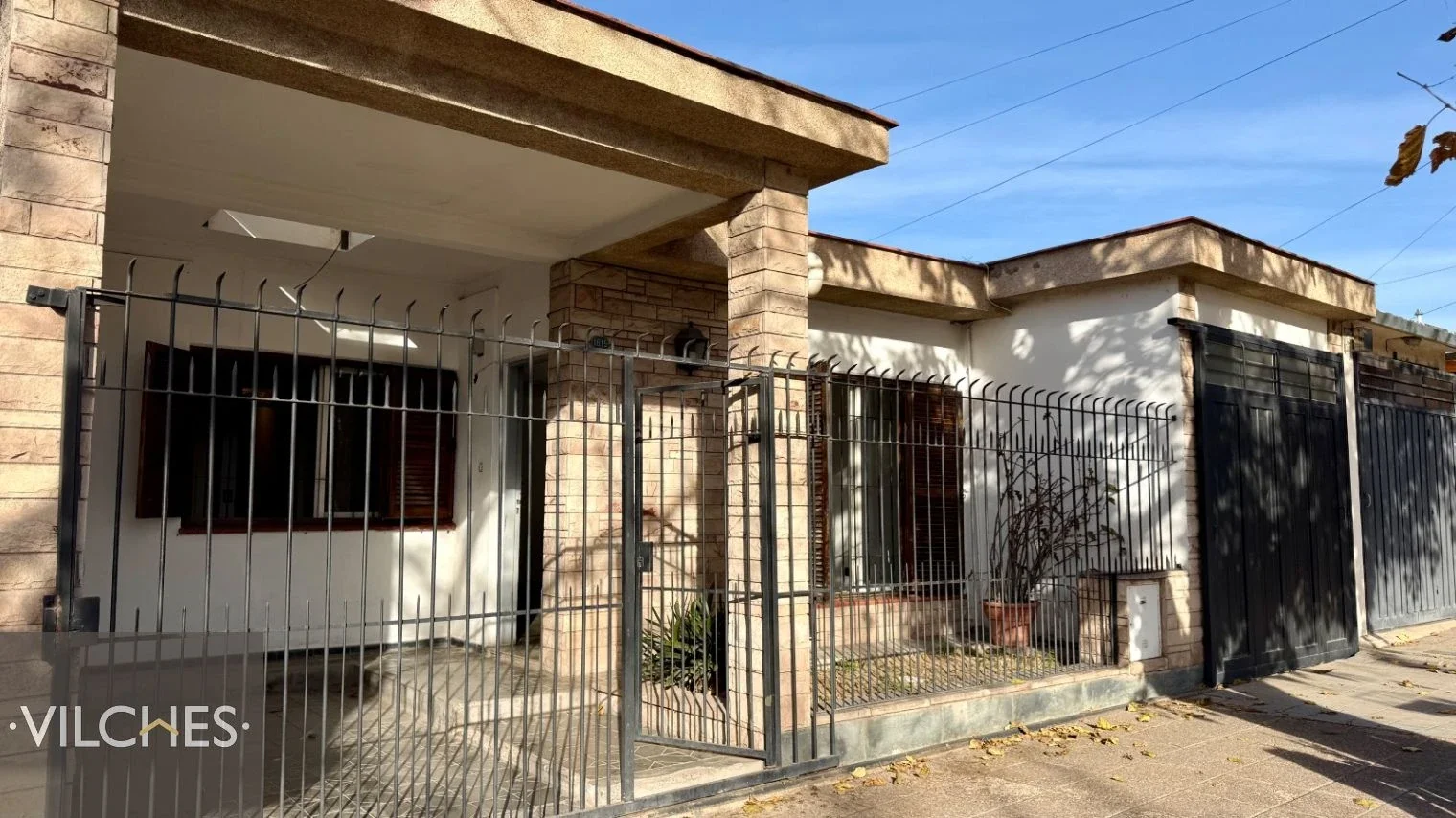 Casa en venta c/ cochera en Las Cañas - Imagen 3