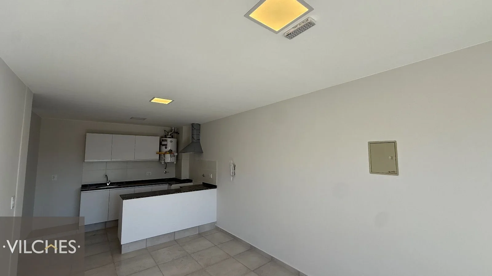 Departamento en venta c/ cochera en Godoy Cruz - Imagen 2