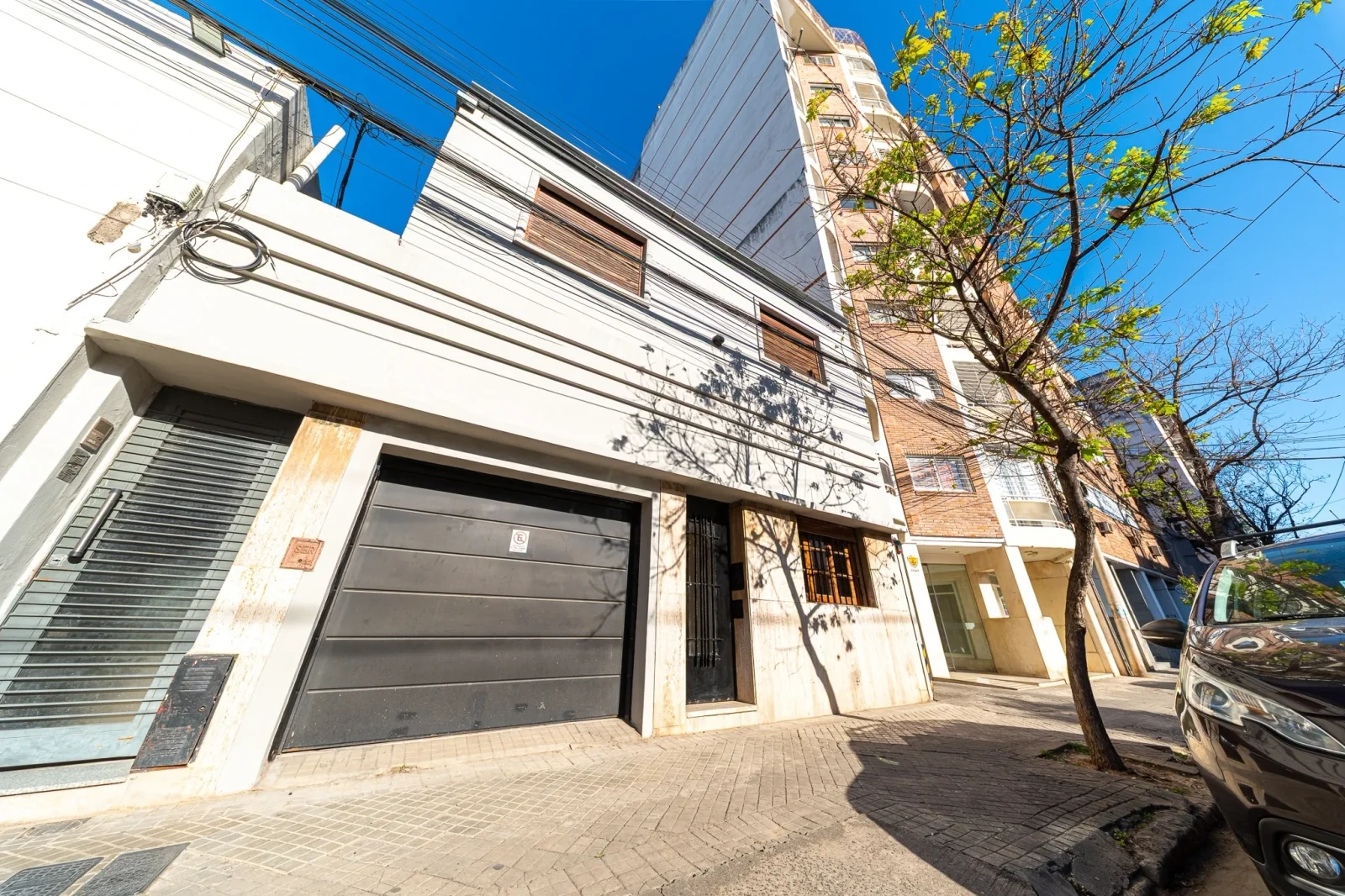 Casa 3 dormitorios en venta c/ cochera en Centro - Imagen 2