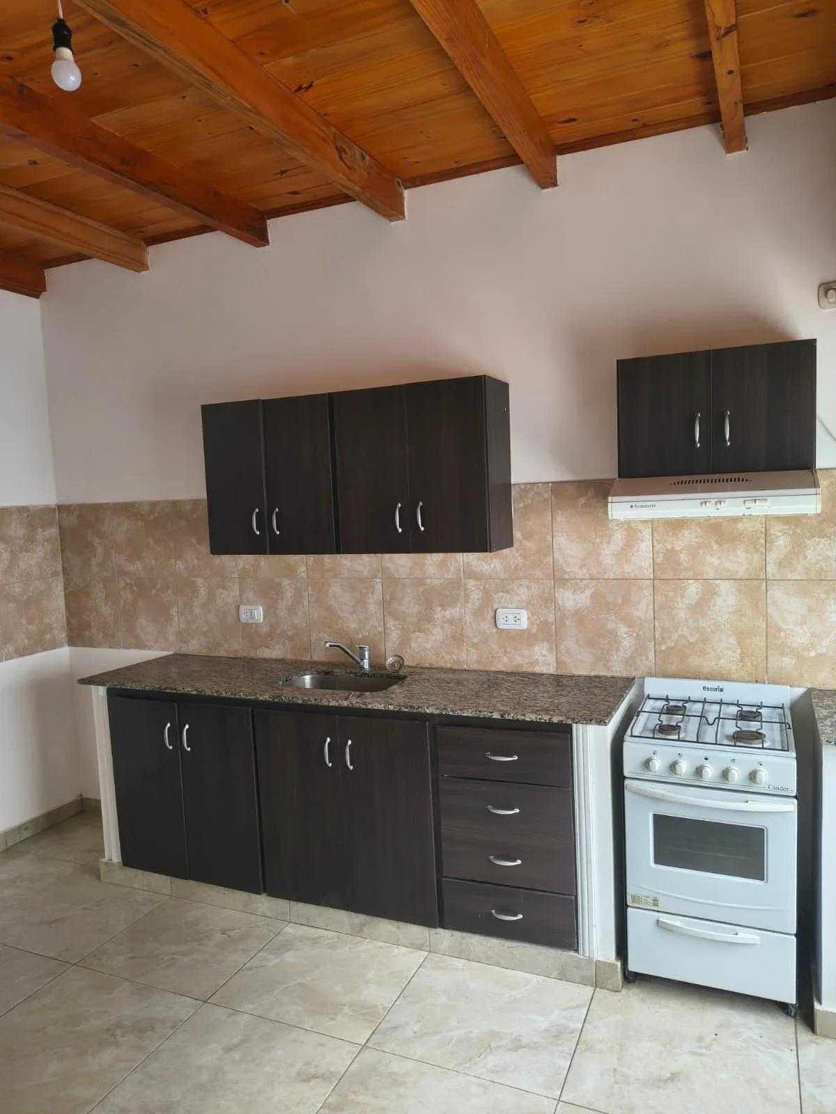 Departamento en alquiler de 1 dormitorio en Junín - Imagen 1