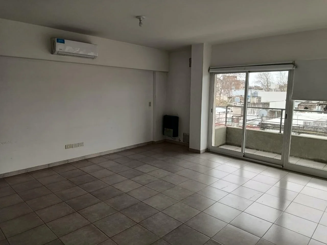 Oficina en alquiler ubicado en Junín - Imagen 1
