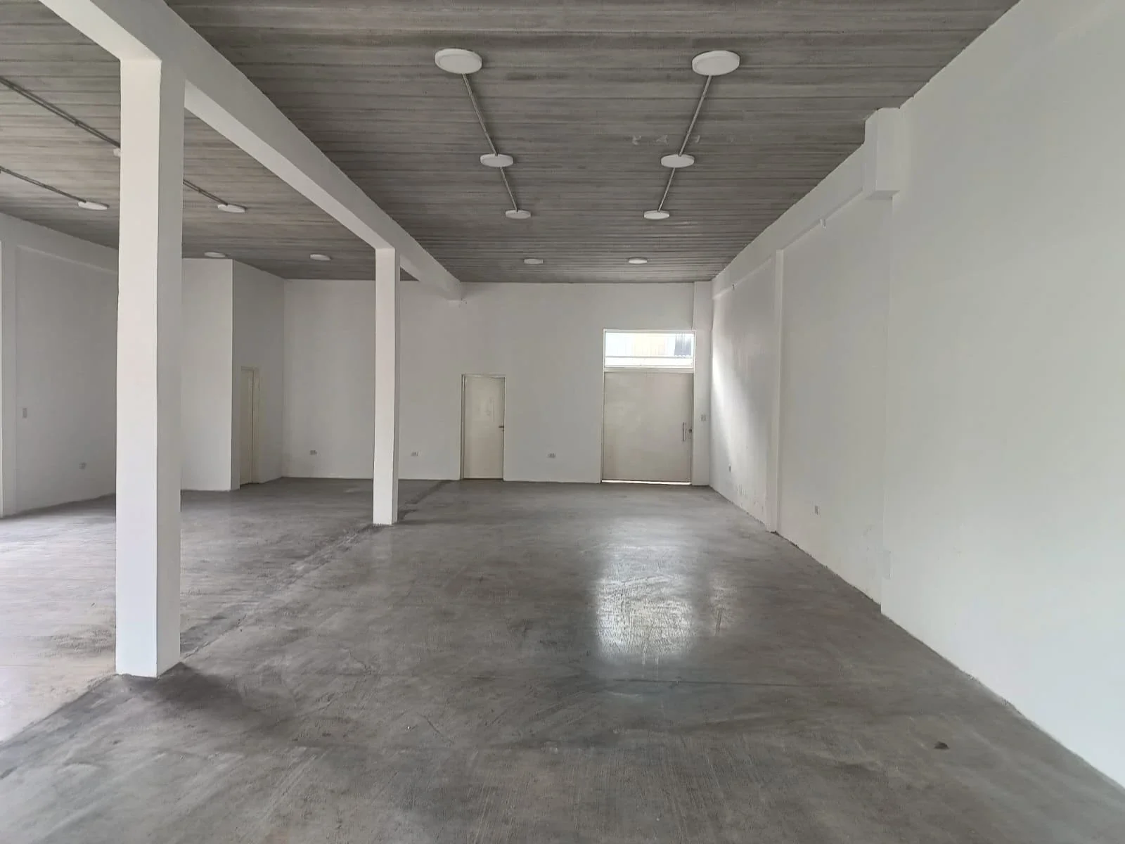 Local comercial en alquiler ubicado en Junín - Imagen 3