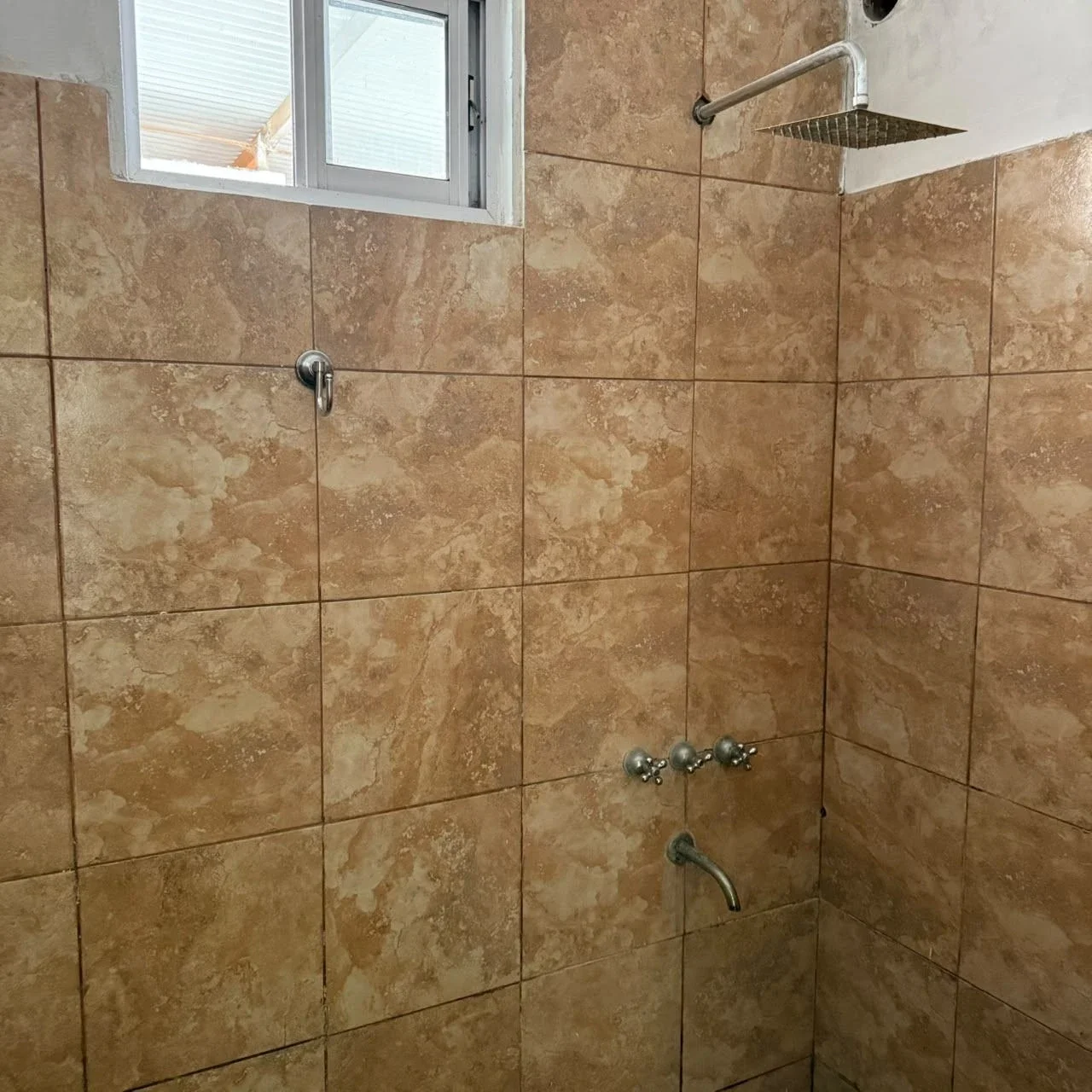 Departamento en alquiler c/ cochera en Junín - Imagen 4