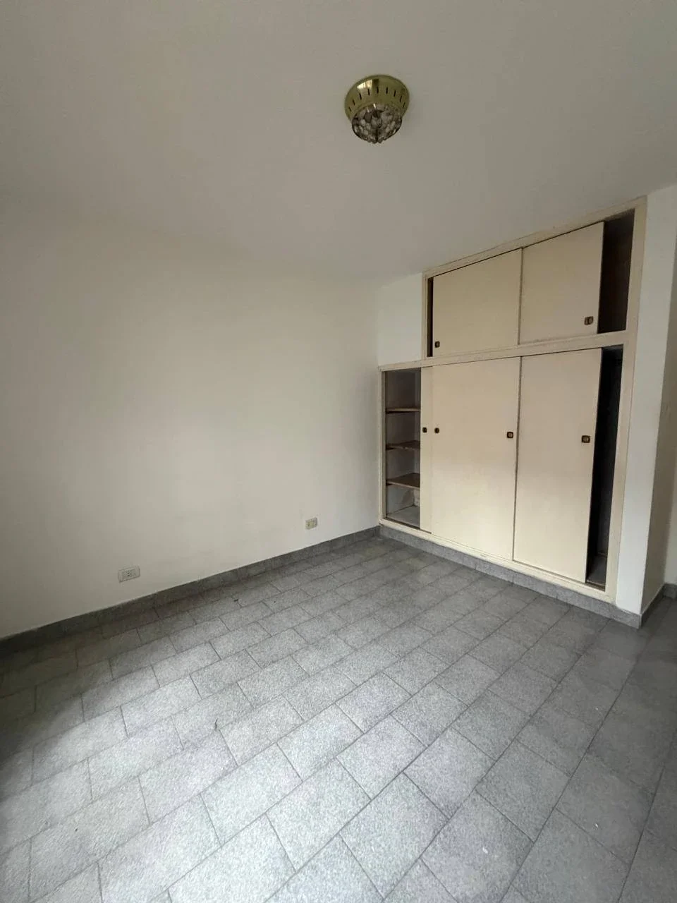Casa en alquiler c/ cochera en Junín - Imagen 3