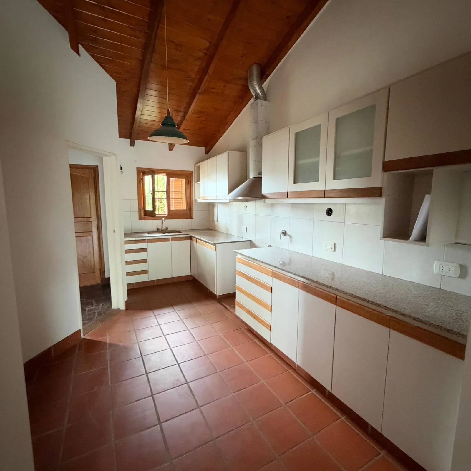 Casa en venta c/ cochera en Junín - Imagen 5