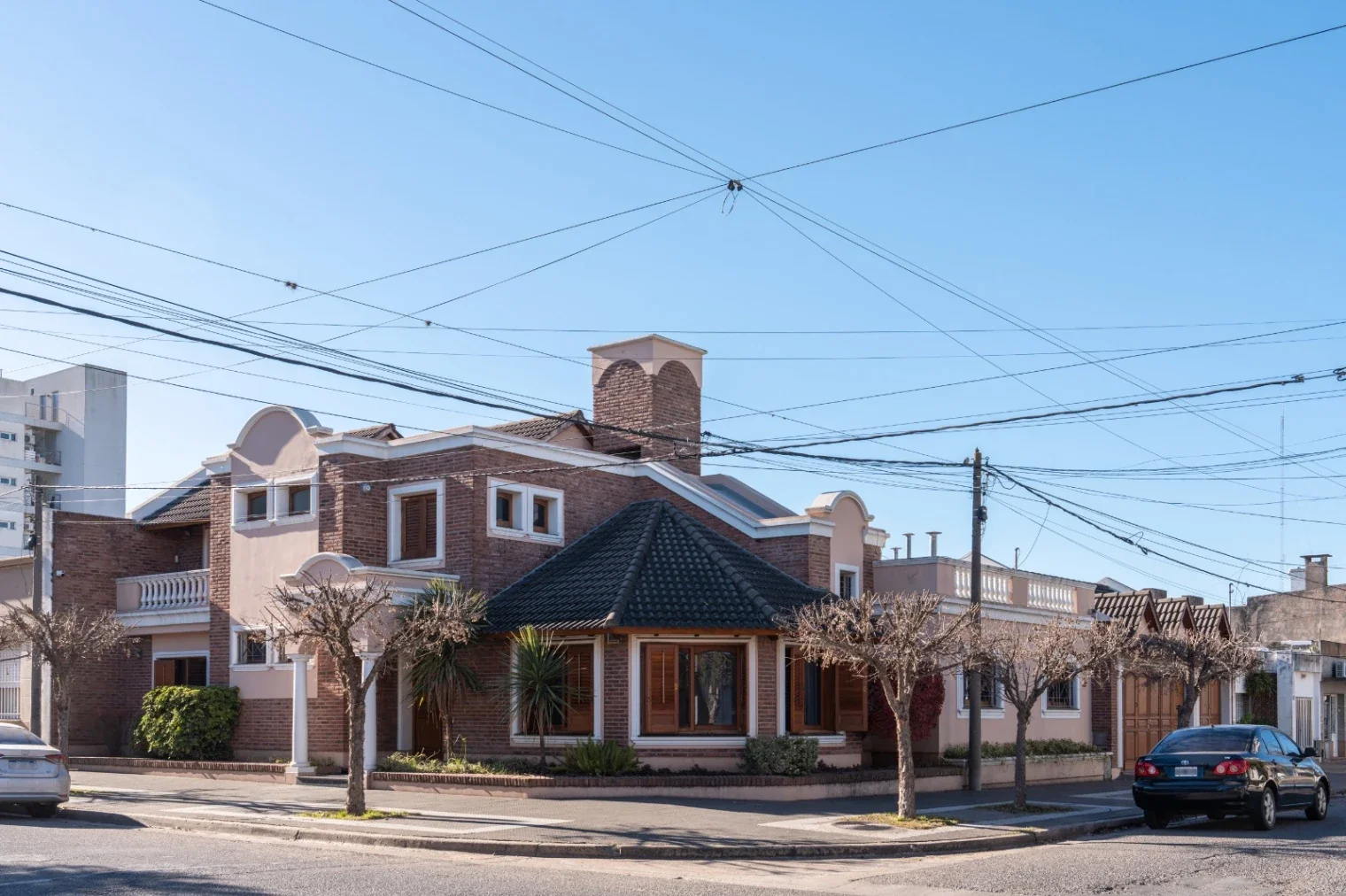 Casa en venta c/ cochera en Junín - Imagen 2
