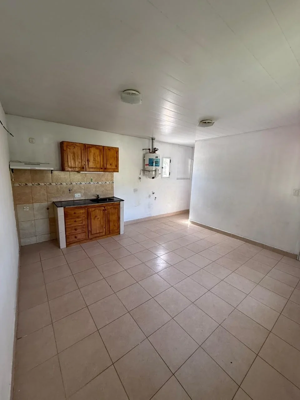 Departamento en alquiler en Junín - Imagen 1