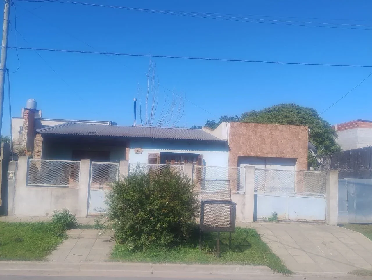 Casa en venta c/ cochera en Junín - Imagen 3