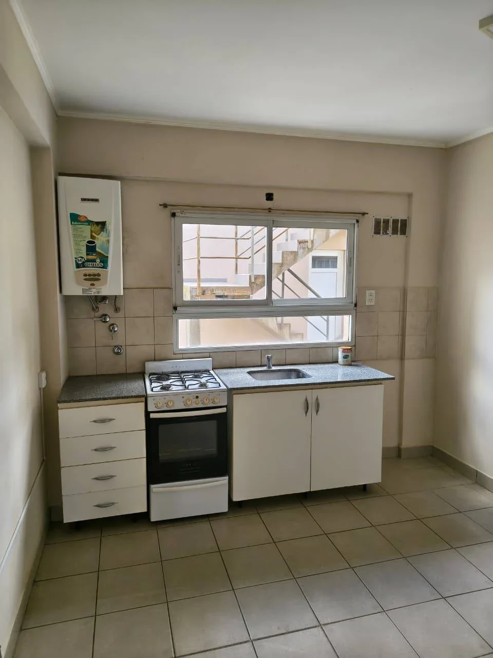 Departamento en alquiler en Junín - Imagen 3