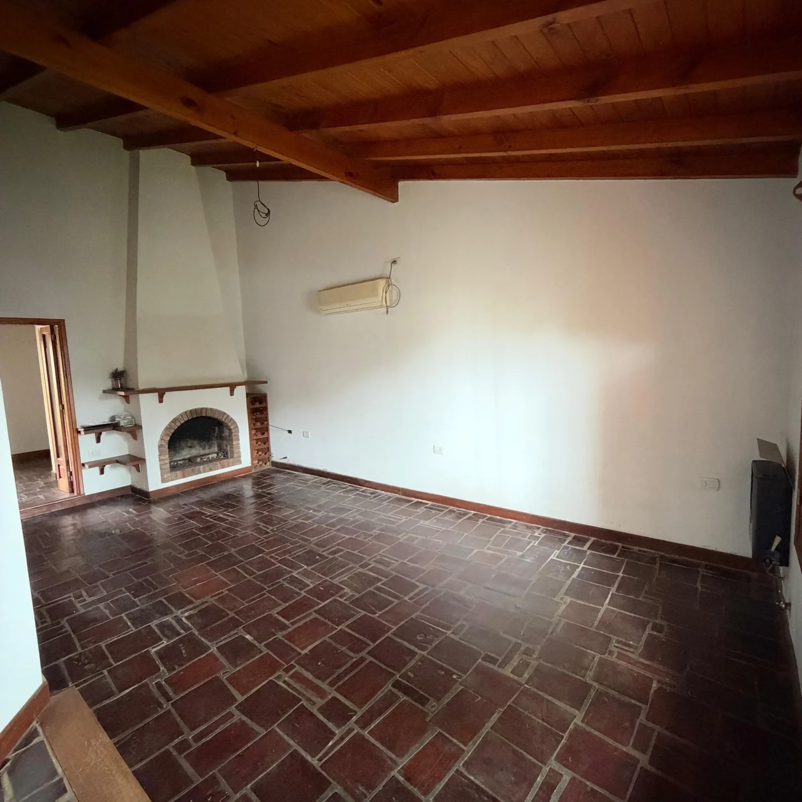 Casa en venta c/ cochera en Junín - Imagen 4