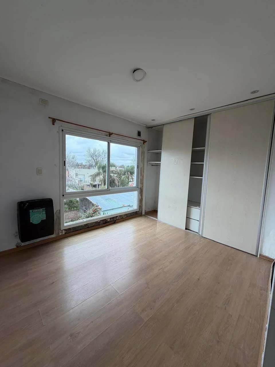 Departamento en alquiler c/ cochera en Junín - Imagen 3