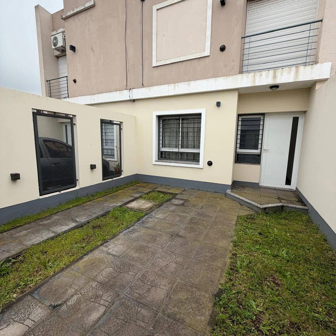 Departamento en alquiler c/ cochera en Junín - Imagen 2