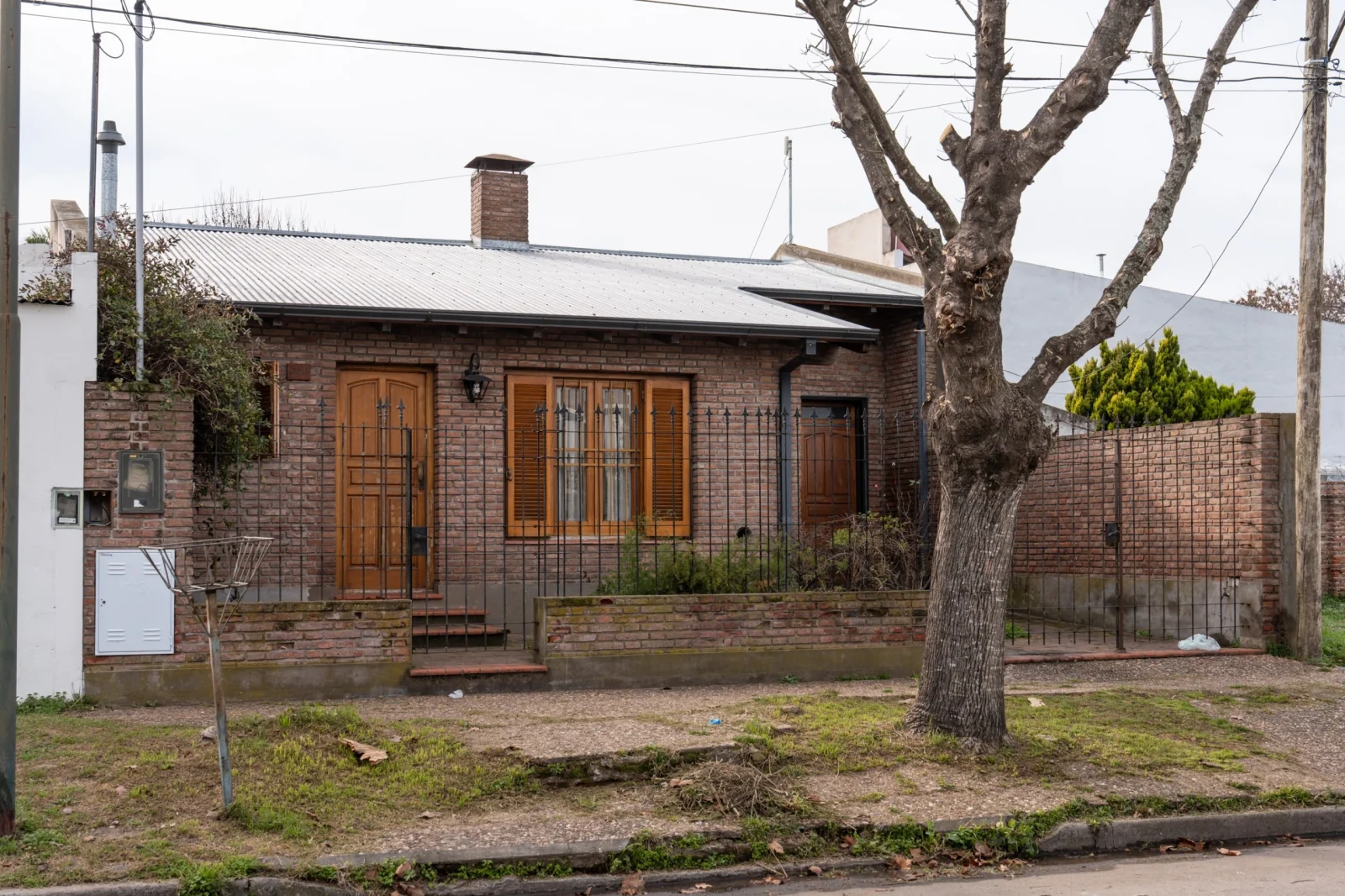 Casa en venta c/ cochera en Junín - Imagen 1