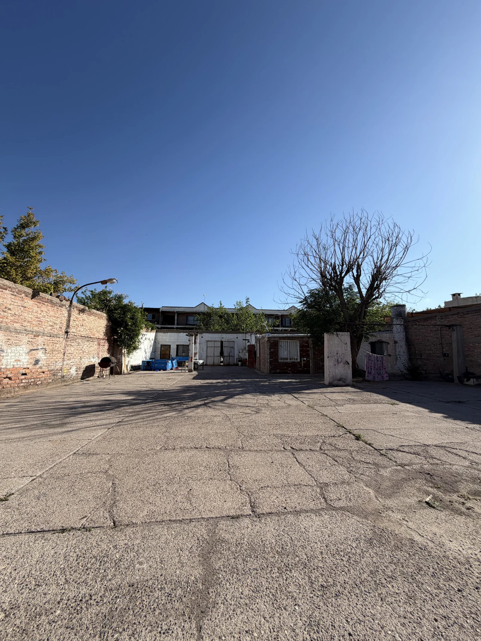Terreno / 1200m2 ubicado en Villa Nueva. toma permutas - Imagen 2