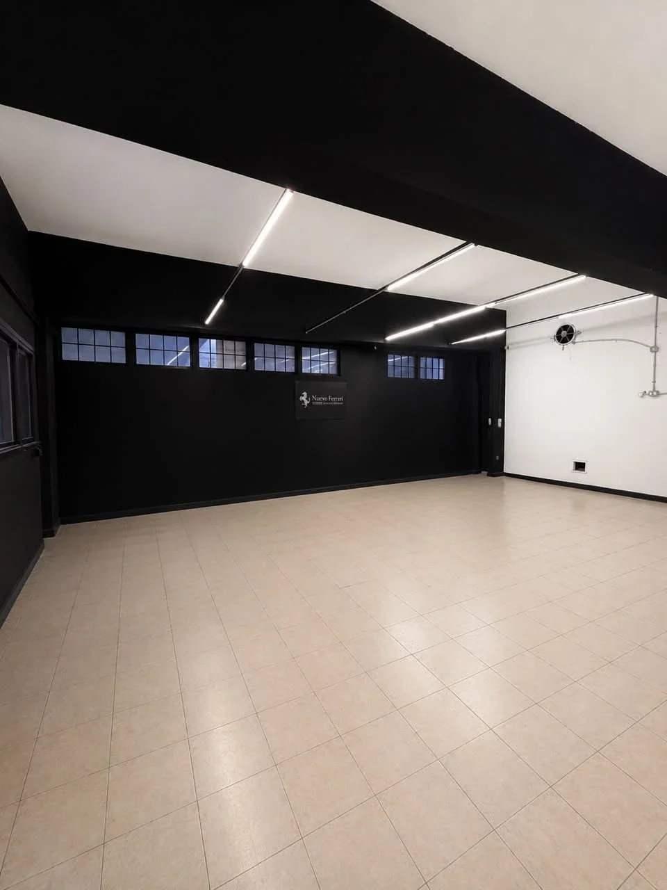 Local comercial en alquiler ubicado en 2.ª Sección Barrio Cívico - Imagen 2