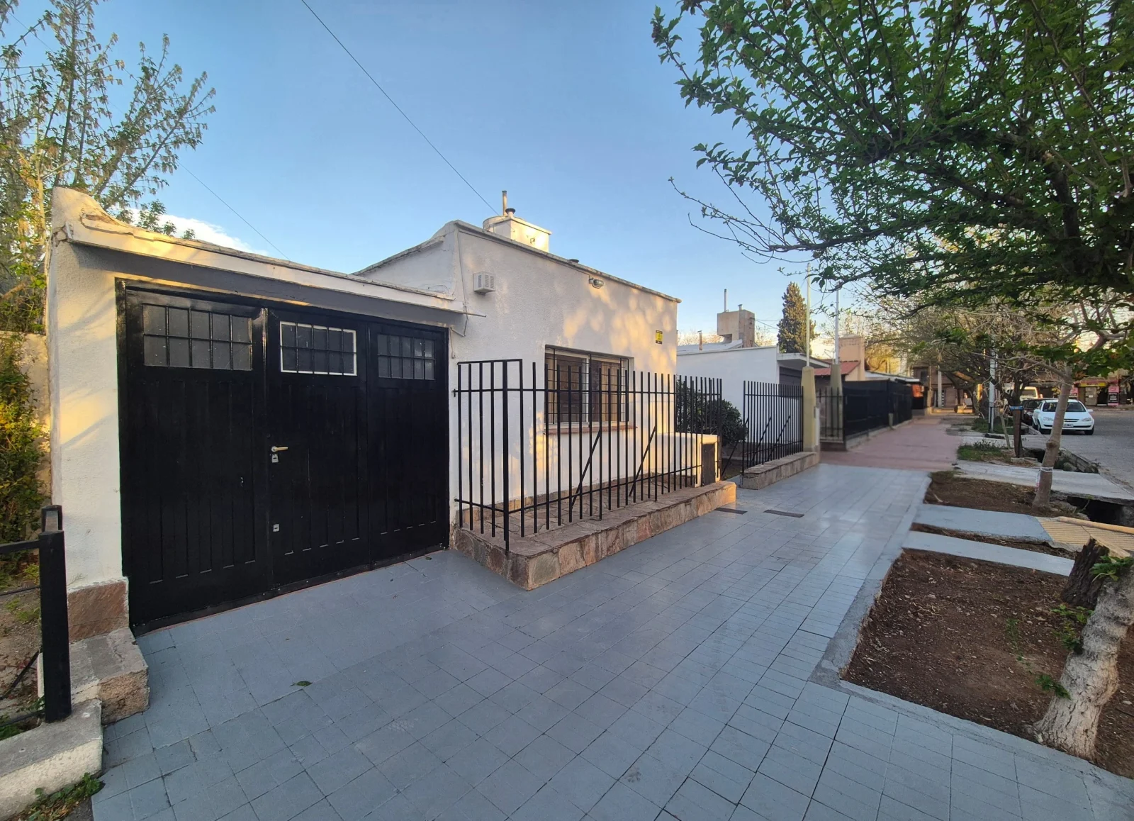 Casa en venta c/ cochera en 6.ª Sección Residencial Norte - Imagen 1