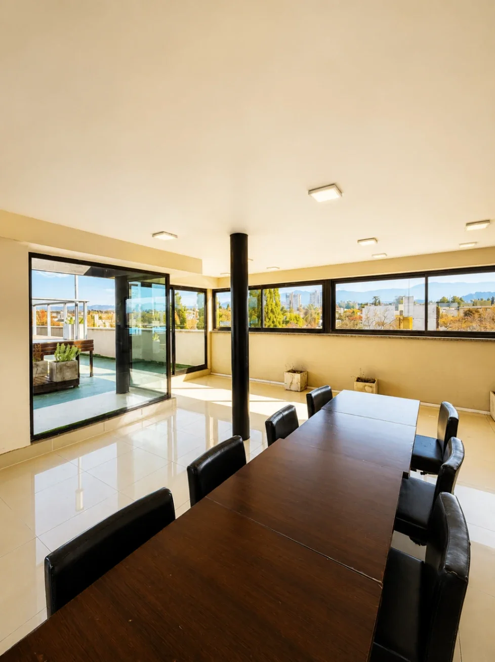 Departamento en venta c/ cochera en 5.ª Sección Residencial Sur - Imagen 4