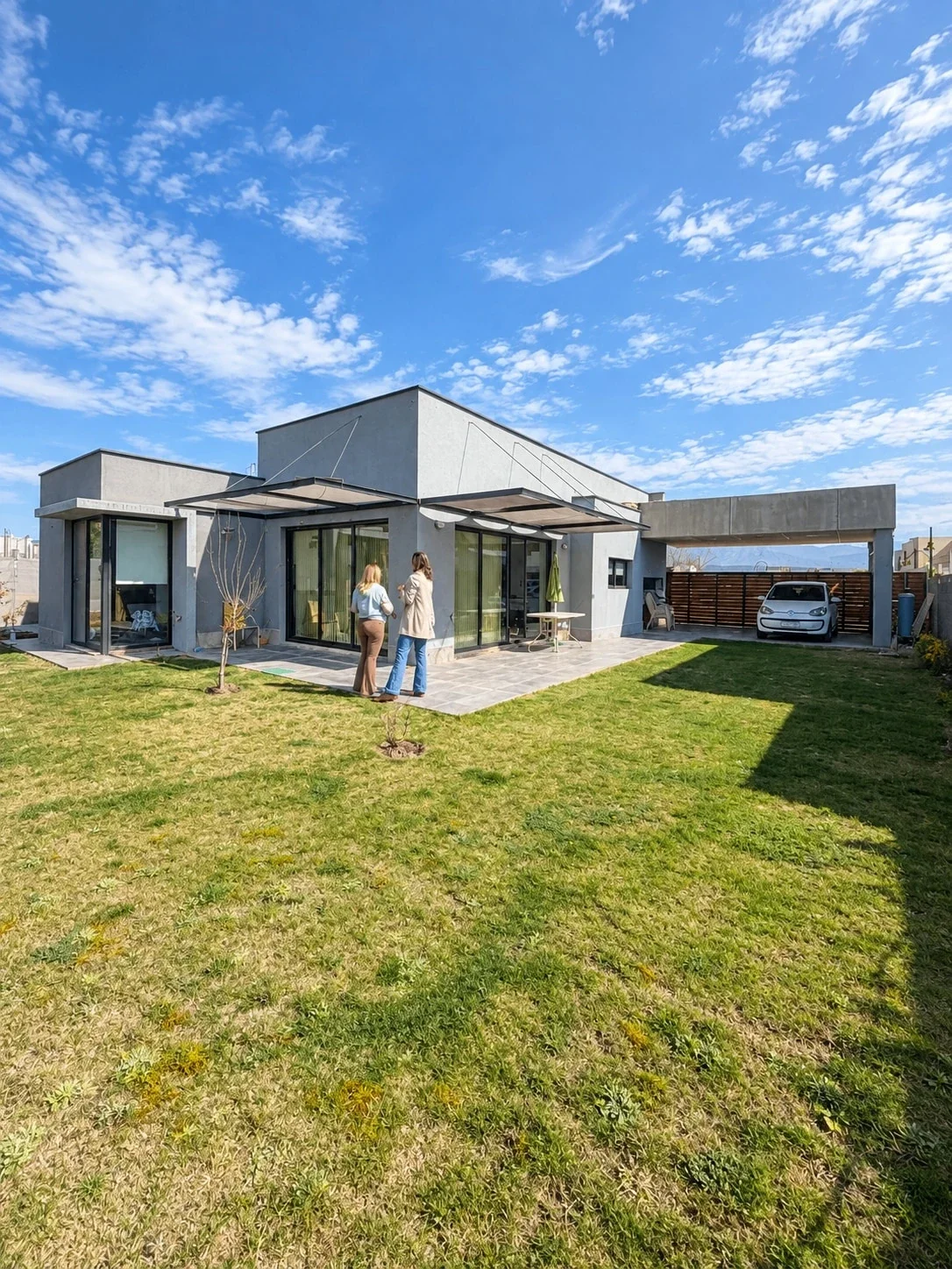 Casa en venta c/ cochera en Luján de Cuyo - Imagen 1