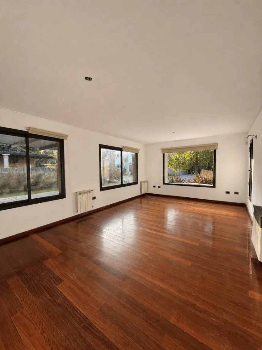 Casa en alquiler c/ cochera en Villa Nueva - Imagen 5