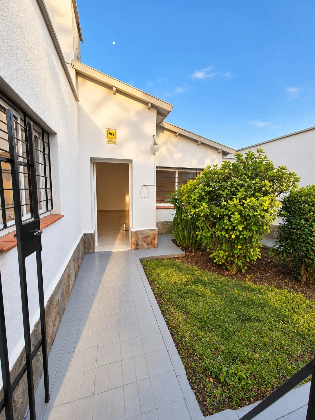 Casa en venta c/ cochera en 6.ª Sección Residencial Norte - Imagen 3