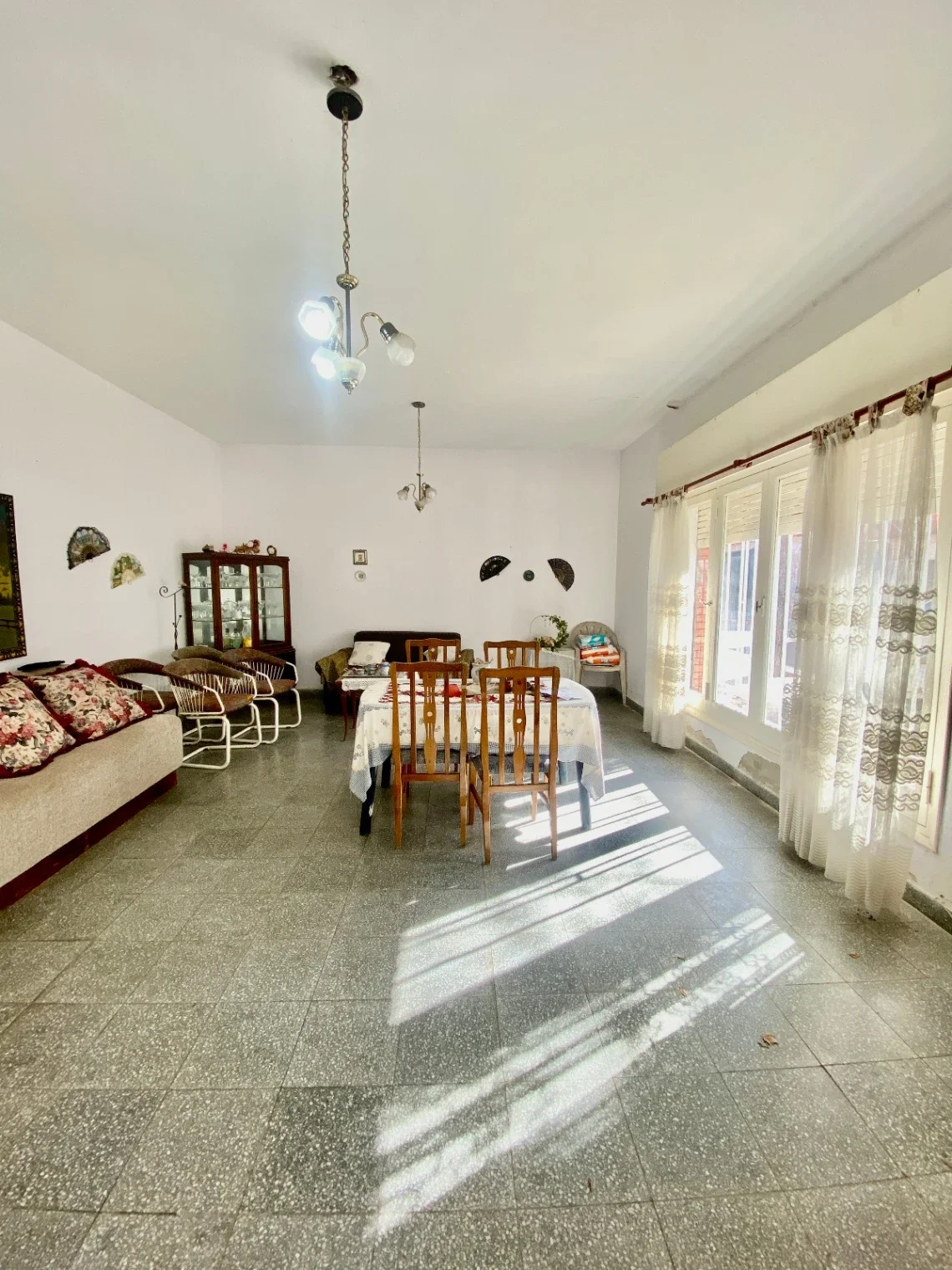 Casa en venta c/ cochera en República de la Sexta - Imagen 3